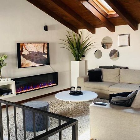 Casacamelia 35, 3 Bdrm With View Lake Como Lejlighed Acquaseria Eksteriør billede