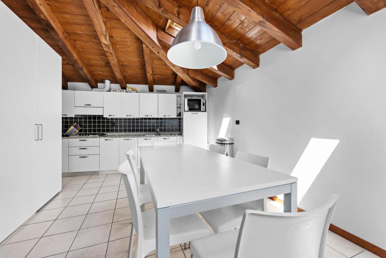Casacamelia 35, 3 Bdrm With View Lake Como Lejlighed Acquaseria Eksteriør billede